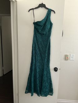 BCX Teal One-Shoulder Lace Evening Gown Size 5 used one time