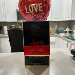 VALENTINES DAY CAROLINA HERRERA VERY GOOD GIRL 