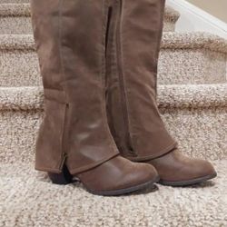 New [Retail $299] Women's Size 8.5 Fergalicious LEATHER Riding Boot