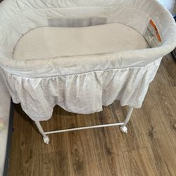 Bassinet 