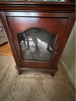 Electric indoor fireplace