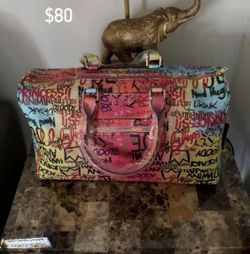 Graffiti  Weekend Travel Bag