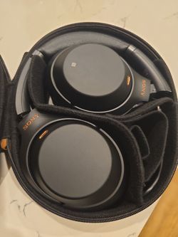 Sony WH-1000XM3 Wireless Noise-Canceling Headphones