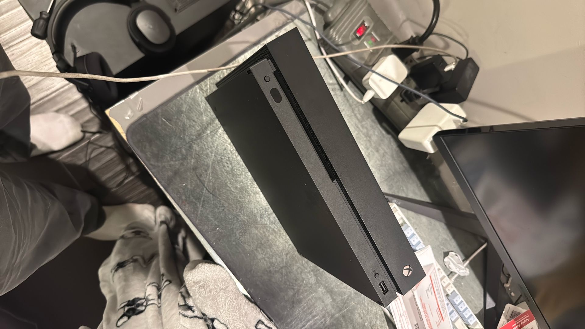 Xbox One X