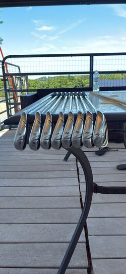 Taylormade RBZ irons 4-AW