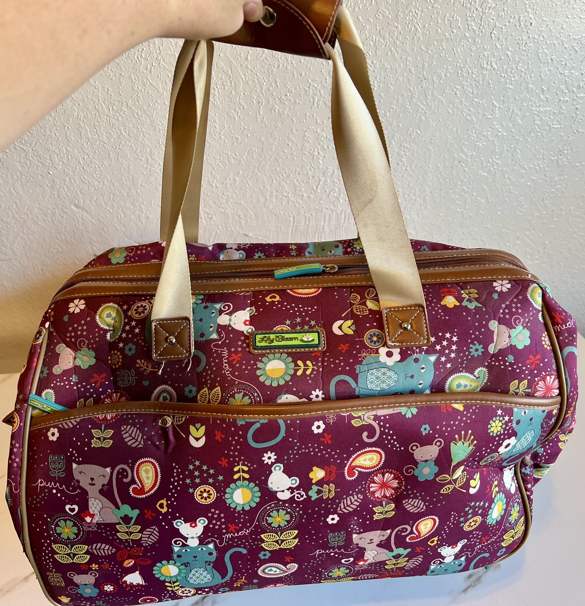 Lily Bloom Canvas Travel Bag/Suitcase