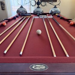 Pool table - Mesa de billar