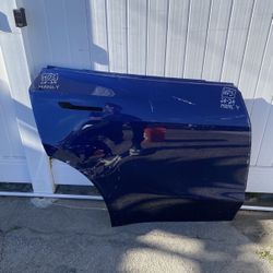 2020 2021 2022 2023 2024 Tesla Model Y Right Passenger Side Rear Door Shell OEM
