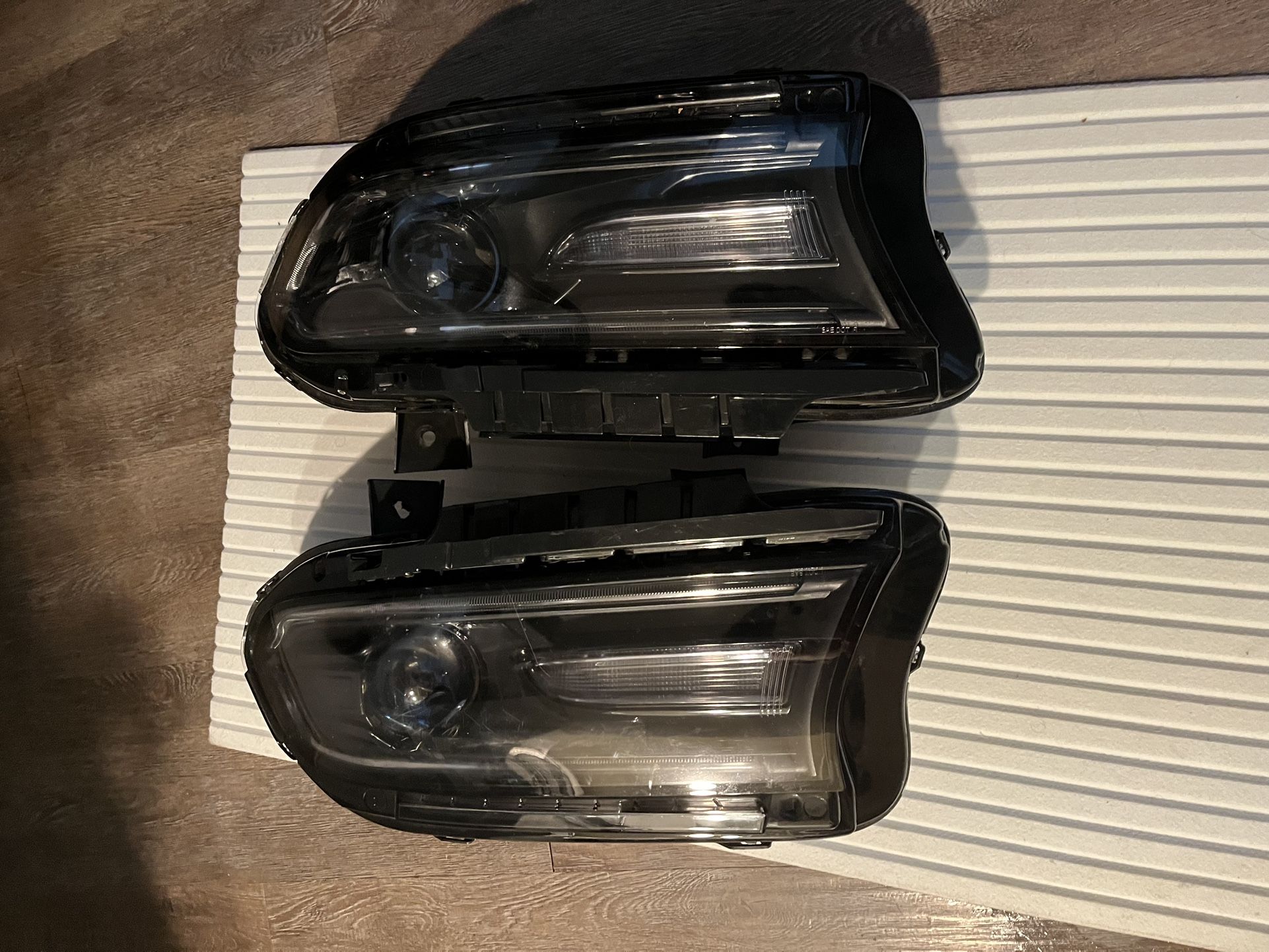 XENON Scatpack 2015-2023 Headlights