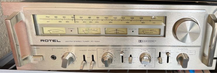 Rotel RT-1024 rare "Holy Grail" of AM/FM Tuners