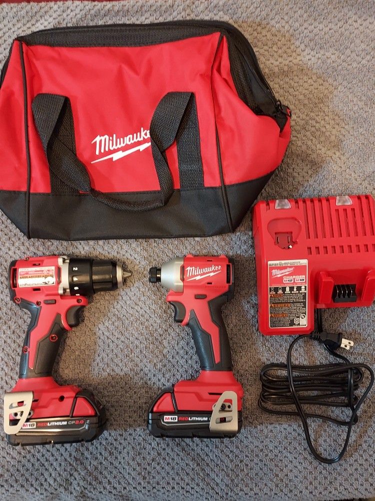 Milwaukee Impact 1/4" (16 MM) Milwaukee drill 1/2" M18