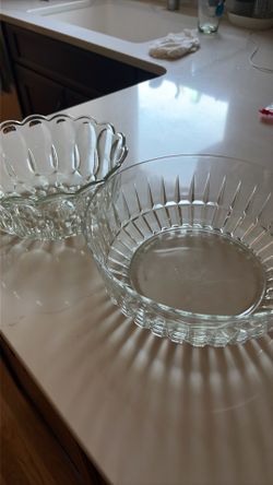 Two large glass bowls-perfect for entertaining!