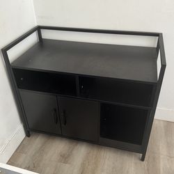 Dresser/Tv Stand
