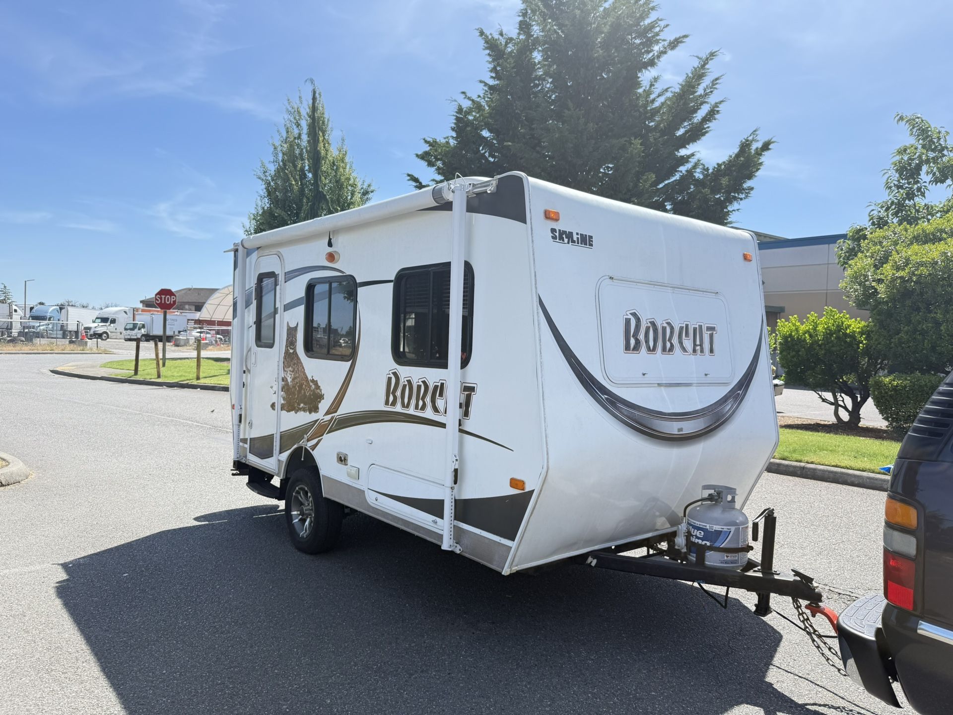 2012 skyline Bobcat 14ft fully self contain