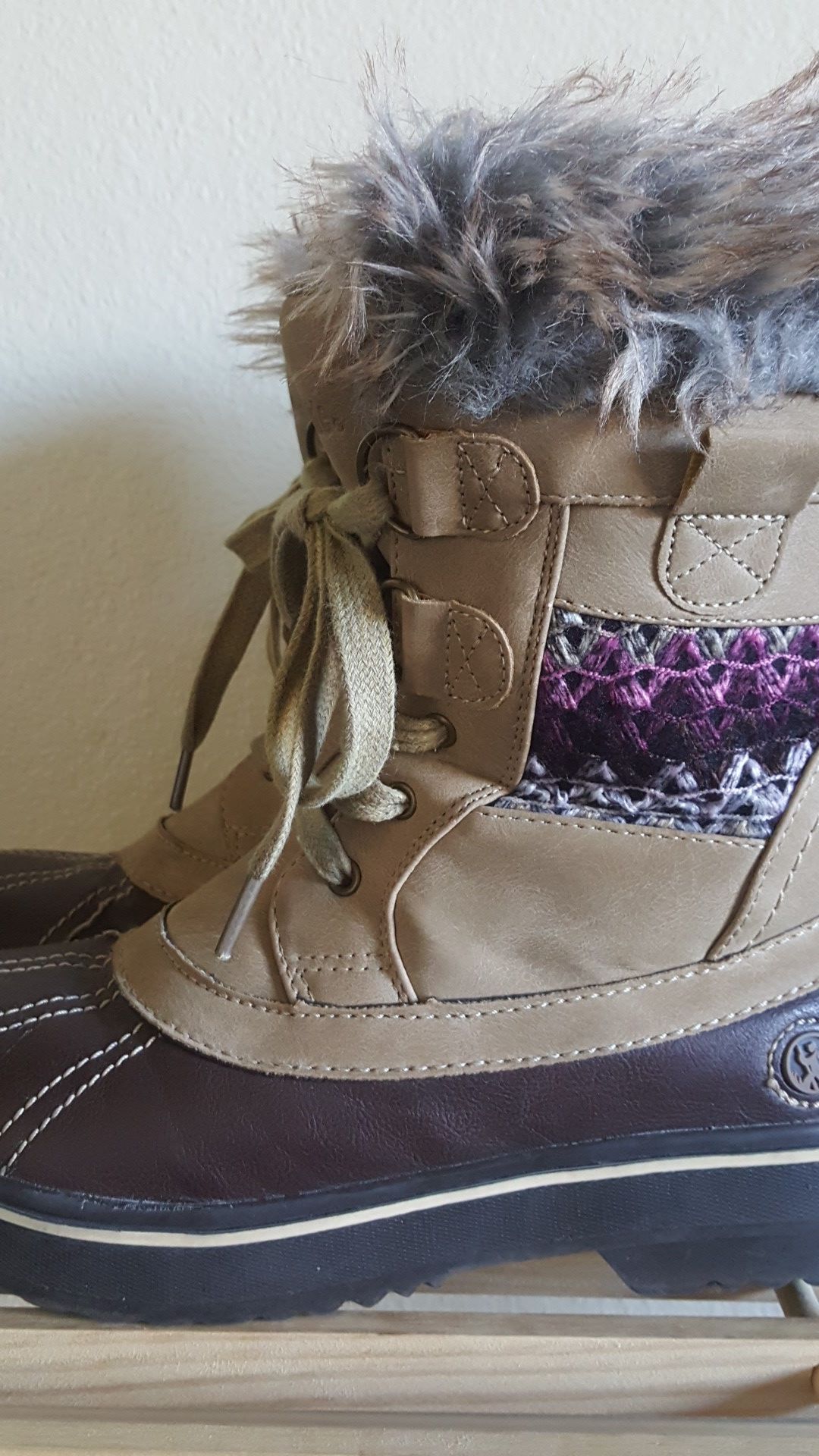 Northside Women's Winter Boot (Size 6)