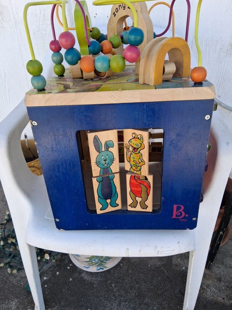 Zang Zoo Eood Activity Block Sanitized