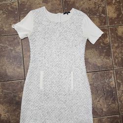 Tart Brand Gray and White Short Sleeve Dress Size M