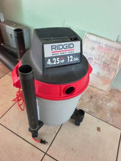 RIDGID 12-Gallon 4.25 HP Wet Dry Vac