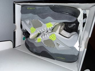 Jordan 4 neon green
