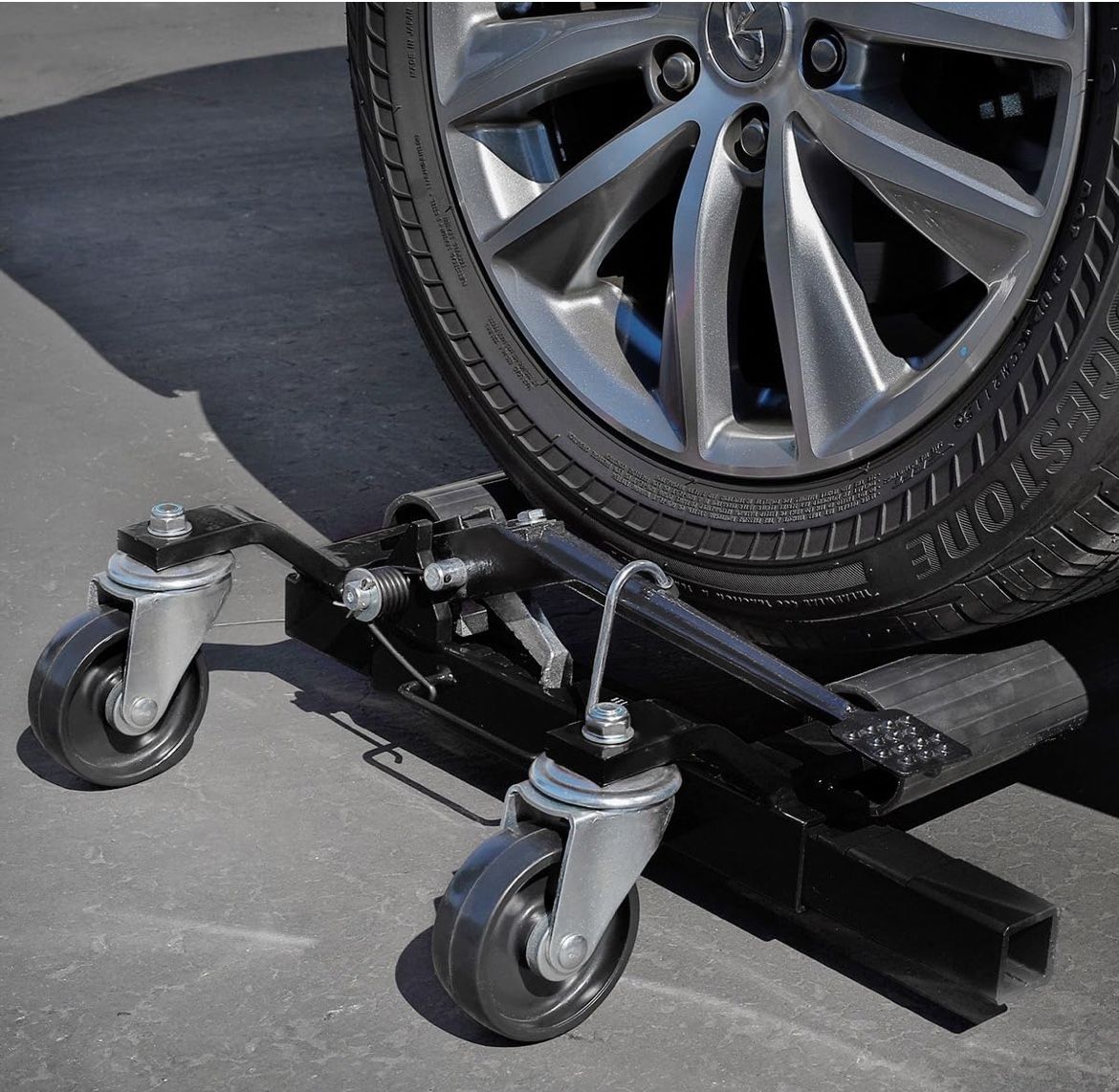 XtremepowerUS Set of (2) Wheel Dolly Car Skates Vehicle Lift Positioning Tire Jack Ratcheting Foot Pedal Lift Mechanic Car Wheel, 1,250lbs, Black
