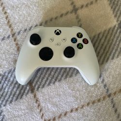 White Xbox Controller 