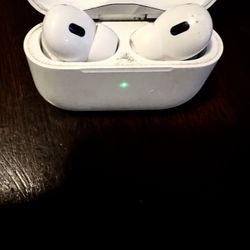 Apple Air Pod Pro’s 2nd Gen 