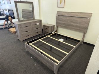 Queen bedroom set