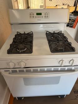 Free working Hotpoint Gas Range (pickup only)