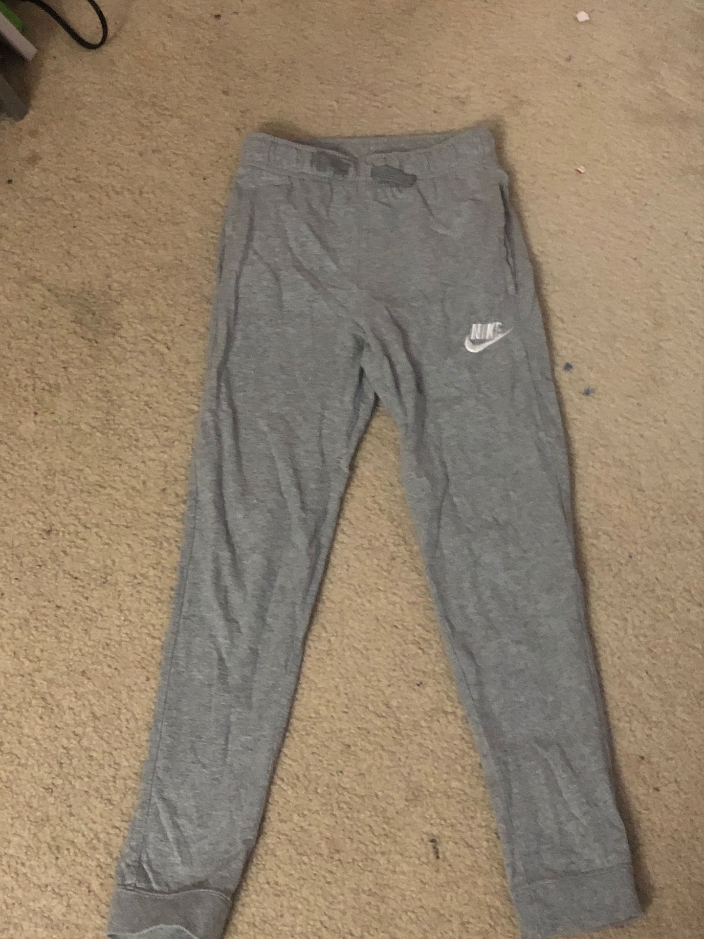 sweatpants Nike grey