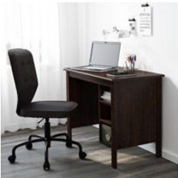 Computer Desk With Chair 