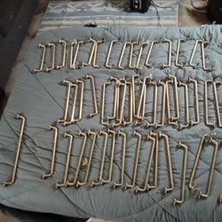 Kitchen Cabinet Handles. 