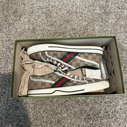Gucci Sneakers