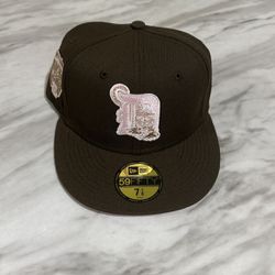 New Detroit Tigers New Era Hat Brown Pink UV