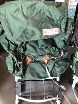 Hiking back pack