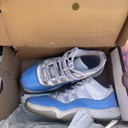 Air Jordan 11 Retro Low “University Blue” Size 7