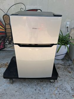 Fridge  Hisense