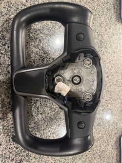 Tesla Model 3 Steering Wheel Yoke