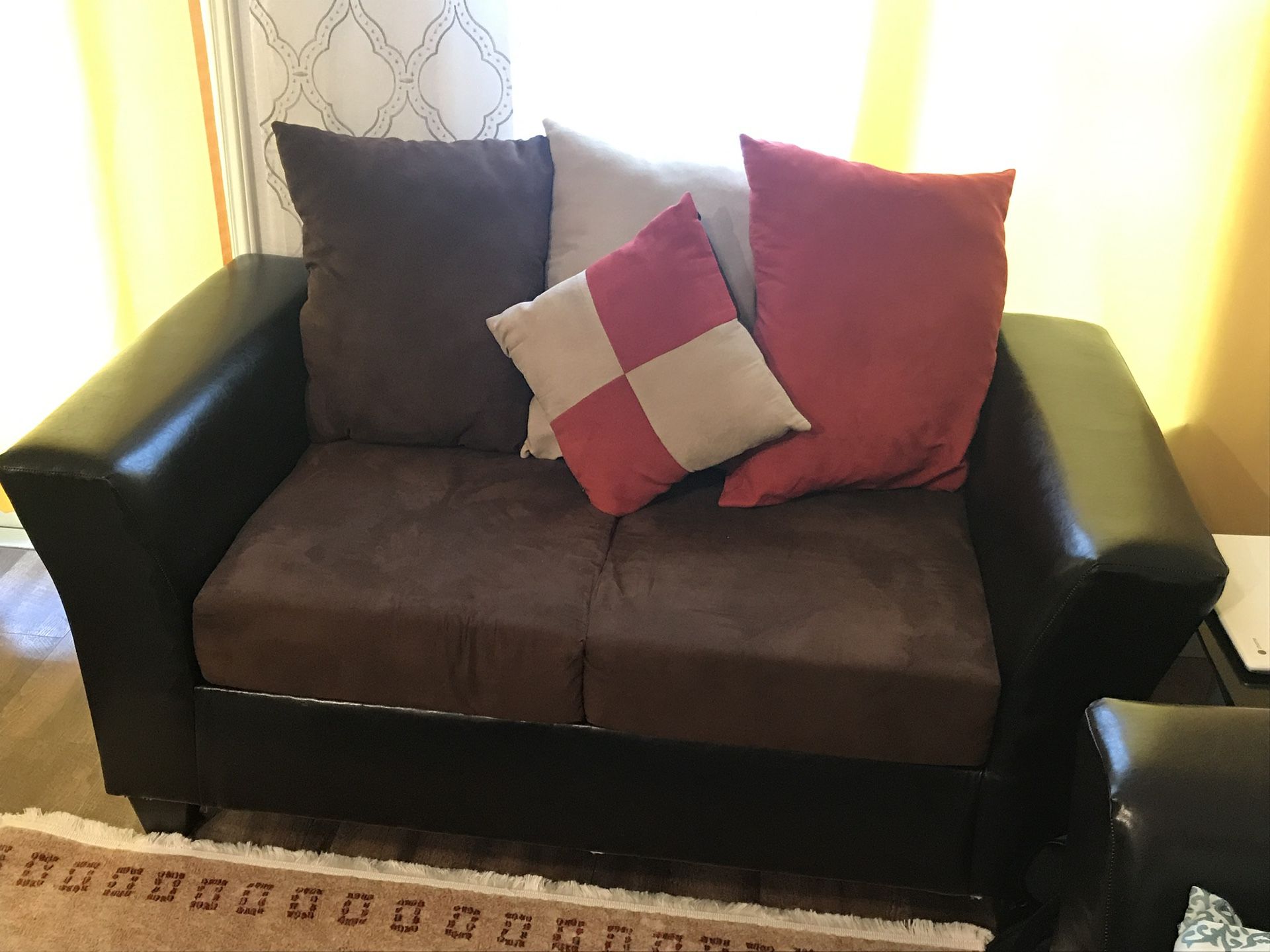 Sofa set
