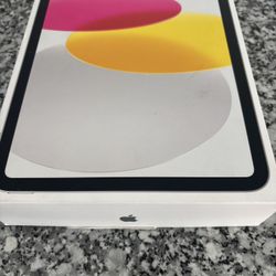 Apple iPad 11” (A16) 128GB Silver WiFi + Cellular 5G A3355 MD7F4LL/A Open Box