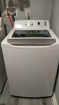 Insignia Top-Load Washing Machine – Less Than 2 Years Old