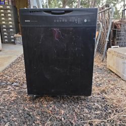 Kenmore Dishwasher 
