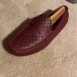 Gucci Loafers Authentic 