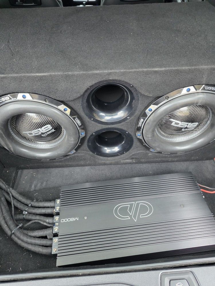 2 12 Inch DS18 Subs And 8k Amp
