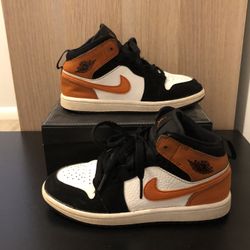 Jordan 1 Mid Shattered Backboard