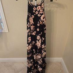 Black Maxi Floral Dress. L