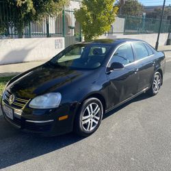 2006 VW Jetta TDI Turbo Diesel – 176,000 Miles – Manual