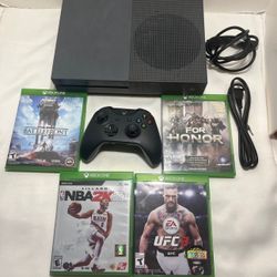 Microsoft Xbox One S Gray 500 GB Console, with games bundle