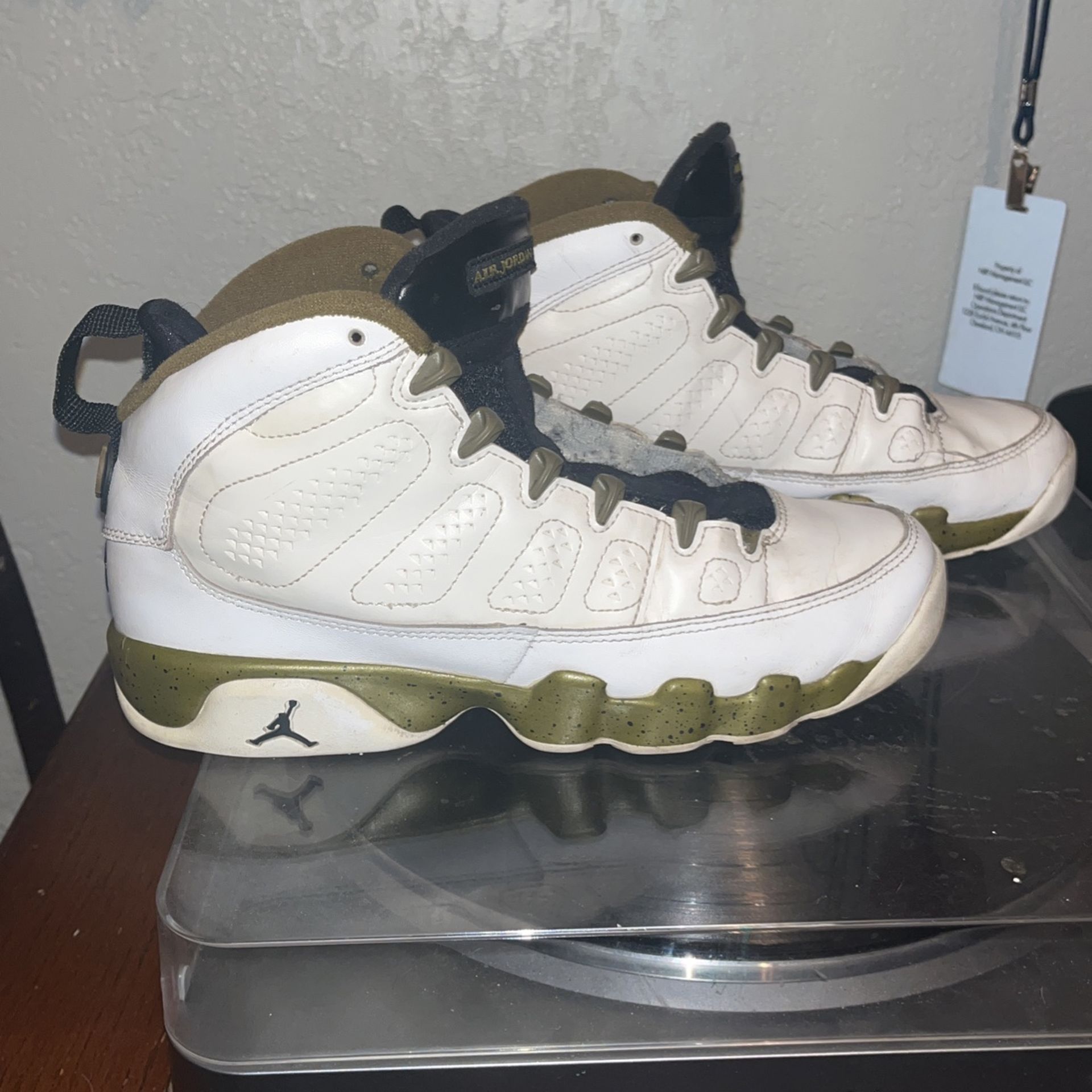 Air Jordan 9 Retro “the Spirit”