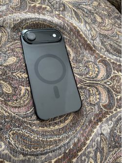 ๐ฑ iPhone 17 Air 1TB โ Excellent Condition for sale or trade for 17 pro max 1TB