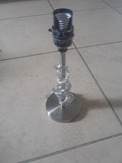 Lamp base